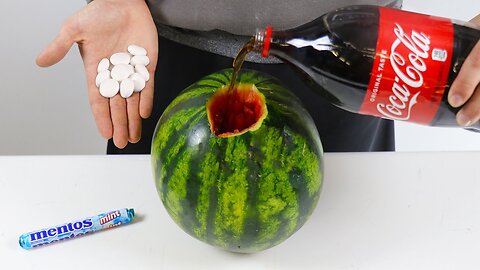 MENTOS VS COCA COLA WATERMELON