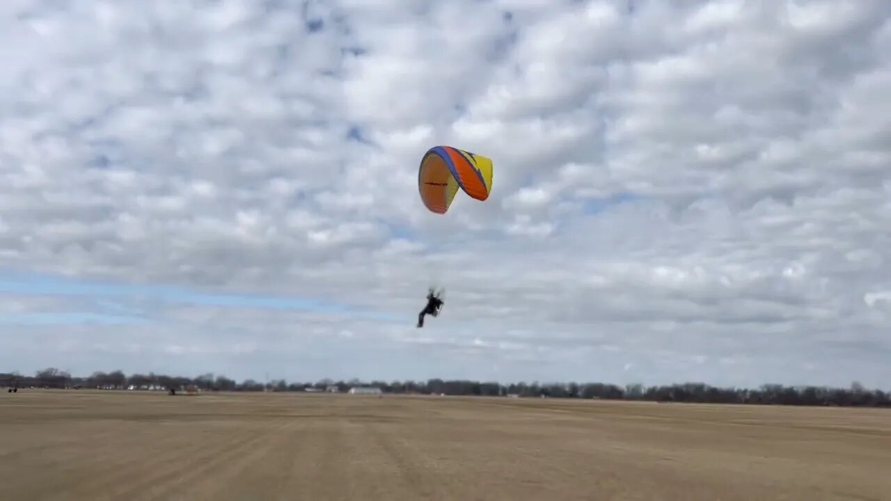 Cinematic mode on the iPhone… Training day at Paramotor Arkansas flight school January 15, 2023