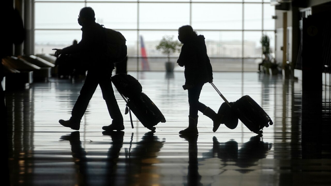 CDC Director Worried About Growing Travel Numbers