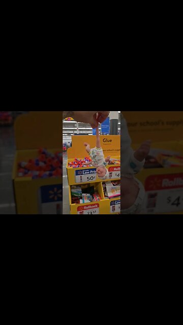 Silicone Baby does TRICKS #shorts