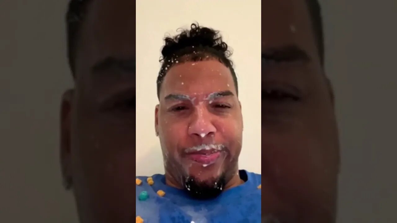 Dude Gets Instant Karma After Being Disrespectful To His Girl As A Prank!