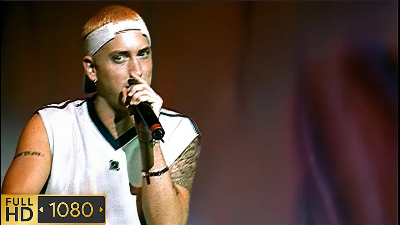 @EminemMusic:Kill You (EXPLICIT) [Up In Smoke Tour] [1080P] (2000)
