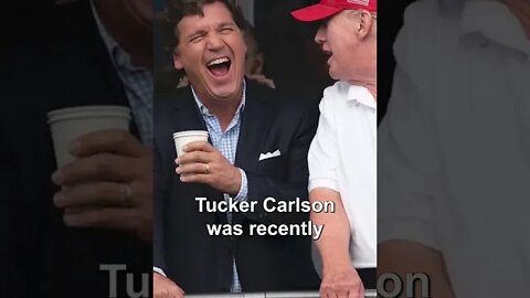 Tucker Carlson seen hanging out with Donald Trump 👀