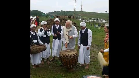 देश का मालिक मुझ जैसे प्रधान सेवक को पीठ थपथपाकर शाबाशी दे, इससे बड़ा सौभाग्य क्या हो सकता है!