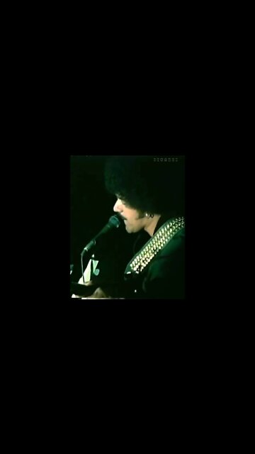#Gary Moore #Phil Lynott #Parisienne Walkways #Live #Ireland #Belfast #ThinLizzy #hq #shorts