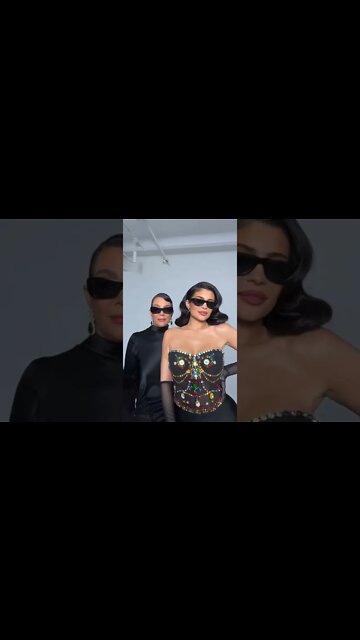 Kris Jenner Looks Unrecognizable With a New Matrix Hairstyle #shorts #kyliejenner