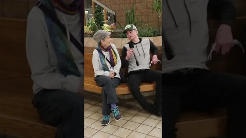 I WORK FOR CNN 😂😂