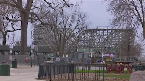 Bay Beach amusement park prepares to open