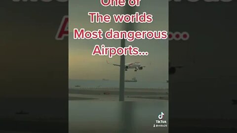 Flying to Gibraltar, One of the Worlds Most Dangerous Airports