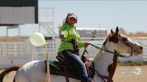 Teen girl mourns death of competition horse found shot to death in Adams County