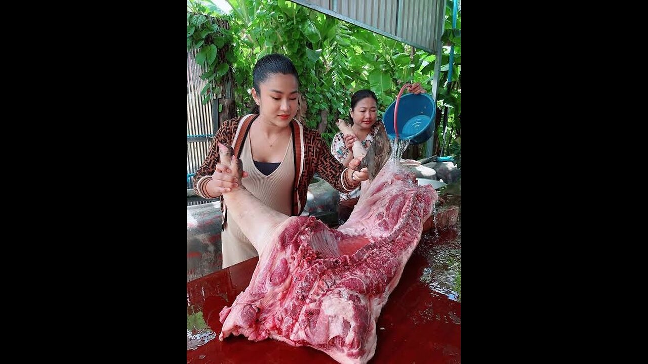 Village Girl Cooking a Huge Beef Piece