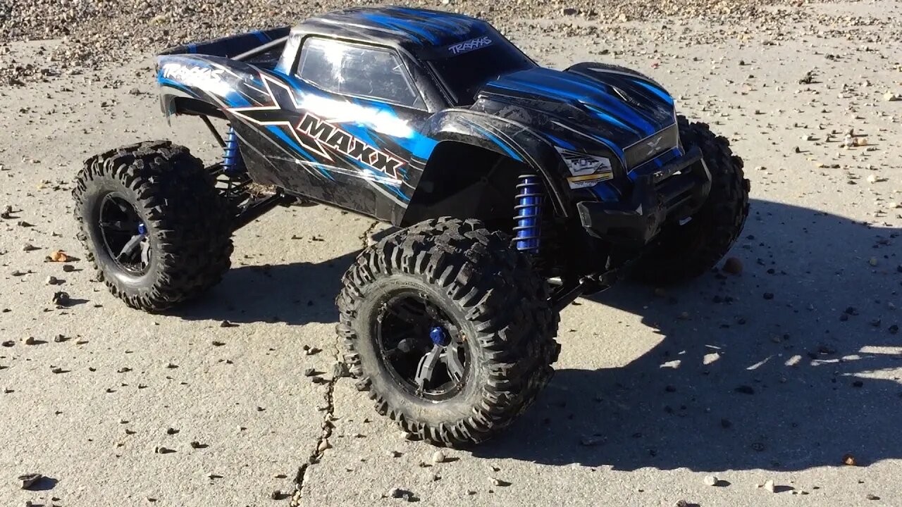 Traxxas X-Maxx Backflips and Tearing It Up