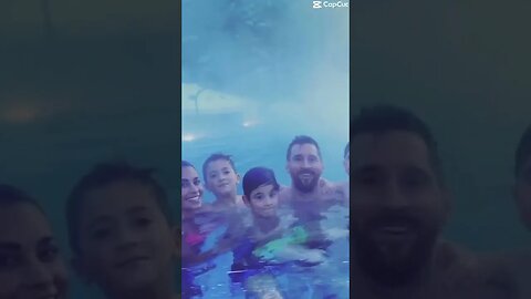 Leo Messi spents time with #family #shortvideo