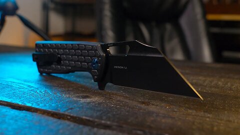 The chunky Oknife Heron L1 is a utilitarian monster!