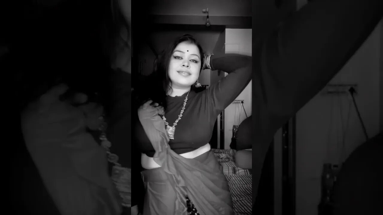 Saree in black and white #meradilyepukareaaja #saree #shorts