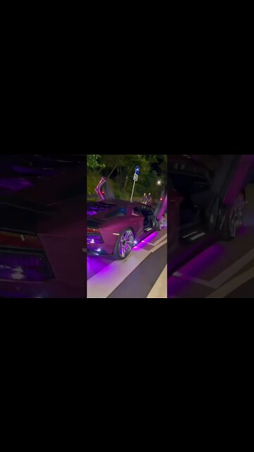 Special lighting of this lamborgini