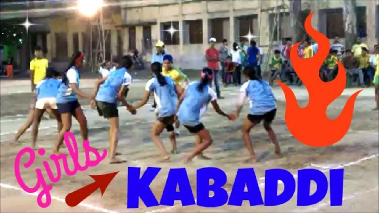 Indian women's playing Kabadi from street