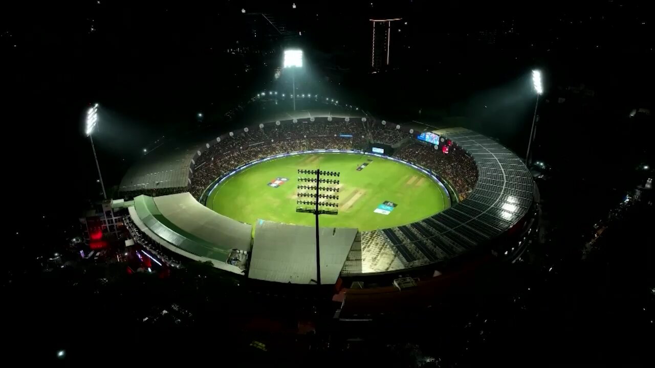 IPL MATCH ROYAL CHALLENGERS BANGALORE VS GUJARAT TITANS