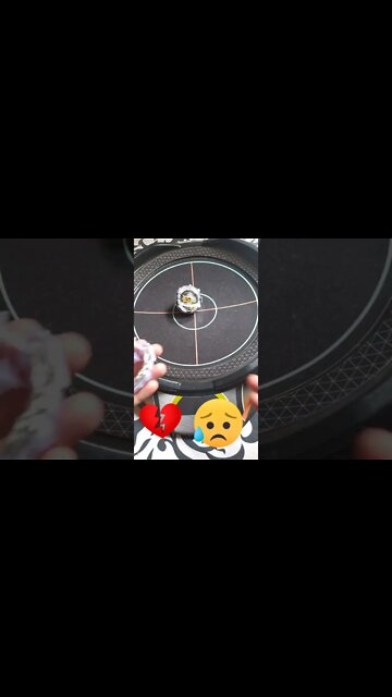 TRISTE 💔😞batalha de beyblade Longinus foi destruido #batalhadebeyblade