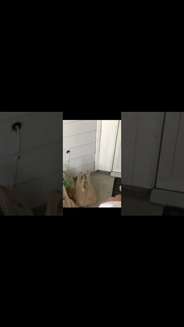 Instacart Tip of the Day 17: 𝗗𝗼𝗻'𝘁 𝗯𝗹𝗼𝗰𝗸 𝗱𝗼𝗼𝗿𝘀 𝘁𝗵𝗮𝘁 𝘀𝘄𝗶𝗻𝗴 𝗼𝘂𝘁