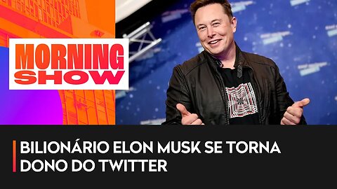 Elon Musk assume Twitter e demite quatro executivos do alto escalão