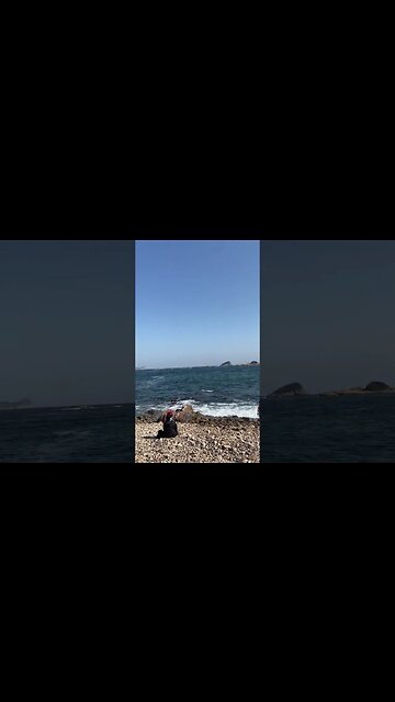 This really looks like an Austrian beach but nope! Guess where?! 🤔