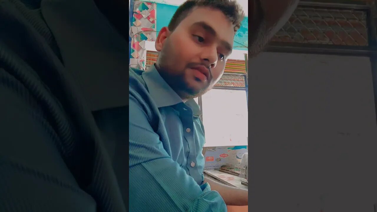 @घर तो बस नाम का है #tiktok #comedy #youtuberslife #musiclove #explorepage #funny #youtuberlife #sad