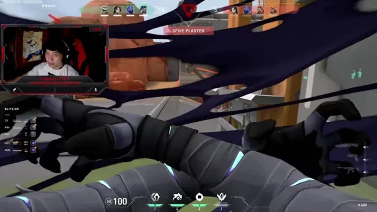 Combo with Fade's Ult getting a Clutch with 4k