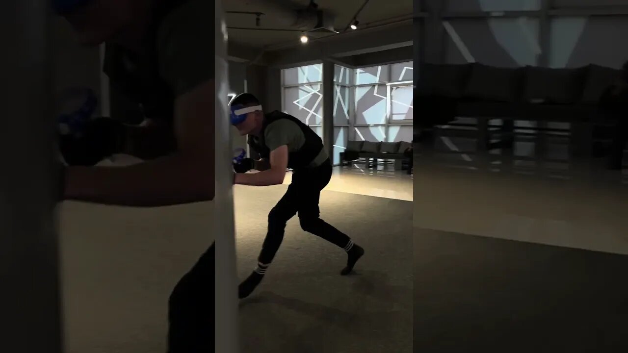 tiktok:unreal.md 🎮👾🕹️ #vr #vrclub #virtualreality #unrealvr #moldova #chisinau #vrarena 🖤 @unrealmd