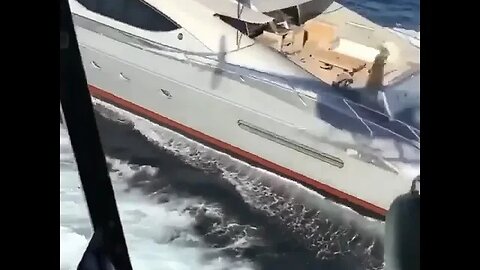 M/Y IZUMI is a motor yacht with an overall length of 36.57 m.