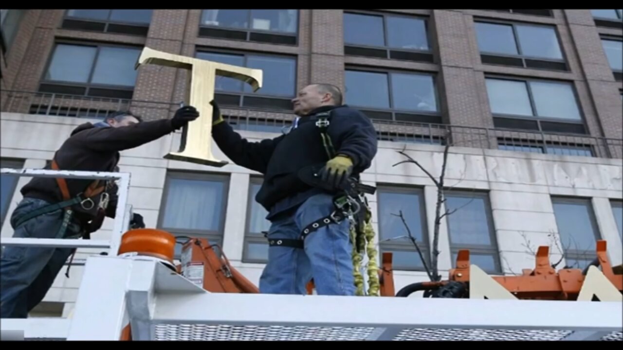 'Trump' STRIPPED Off NYC Buildings, By Crybaby Tenants! Sore Loser LIBTARDS! - Barry Soetoro - 2016