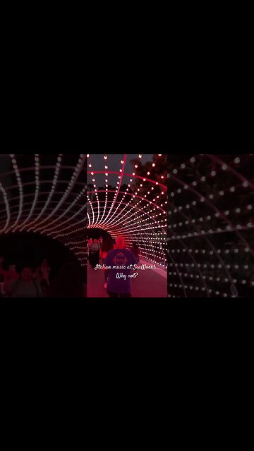 They were playing Italian music at SeaWorld…🤷🏻‍♂️ #seaworldsandiego #seaworld