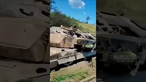 Two dead Leopard tanks at Rabotino