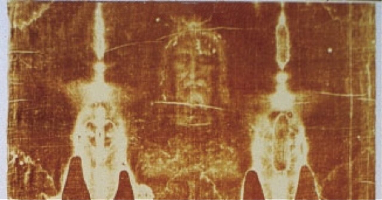 7 Arguments For The Shroud of Turin