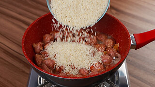 When I make rice with sausage like this, there's nothing left in the pan! Super delicious