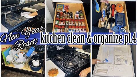 *NEW YEAR RESET* KITCHEN CLEAN & ORGANIZE W/ ME PT.4 2022 | EXTREME SPEED CLEAN MOTIVATION |ez tingz