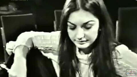 Googoosh Gole Bee Goldoon (Official Video) | گوگوش - گل بی گلدون