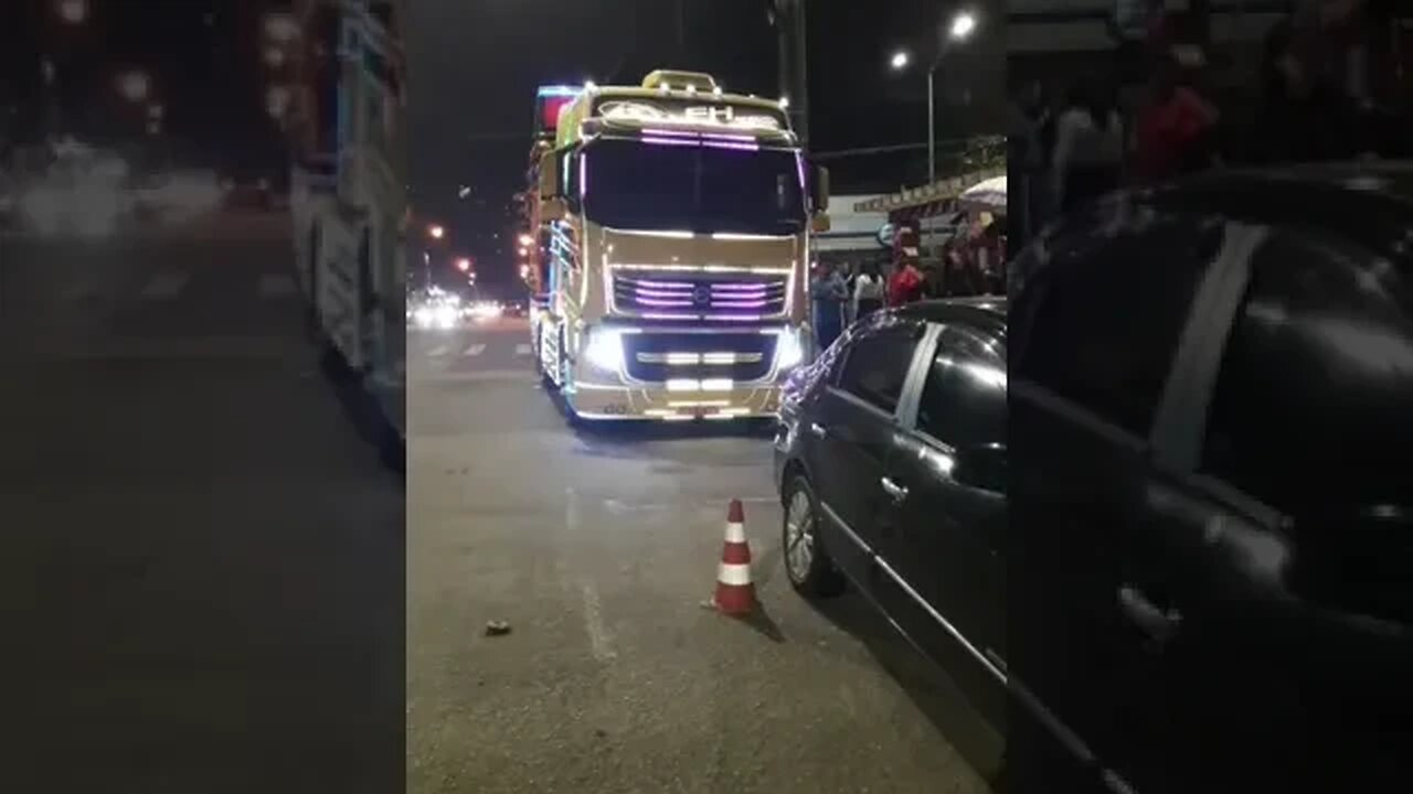 PASSINHOS DO FOFÃO, CHAVES, KIKO E CHIQUINHA DANÇANDO NA CARRETA DA ALEGRIA TRAM BALADA, LIKE 107