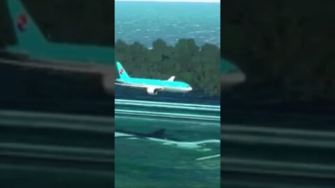 WORLD’S MOST DANGEROUS PLANE LANDING #plane -#shorts #viral #planelandings #fyp