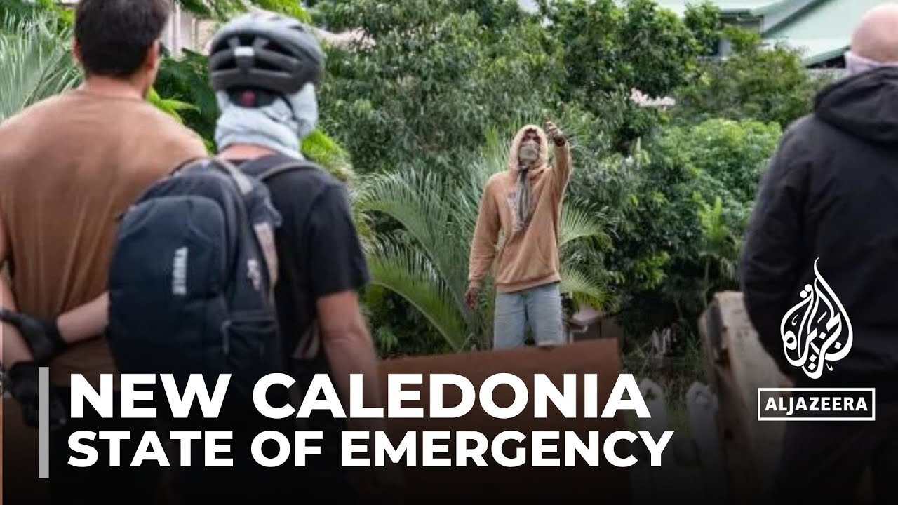 New Caledonia unrest: France sends forces to pacific island