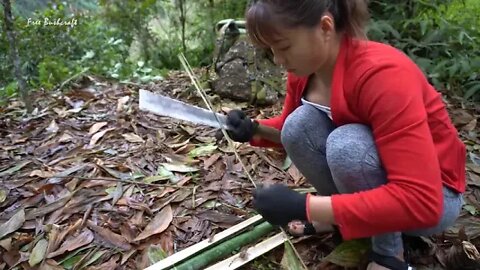 Buiding survival shelter in the forest, Bushcraft cooking delicious Free bushcraft Ep