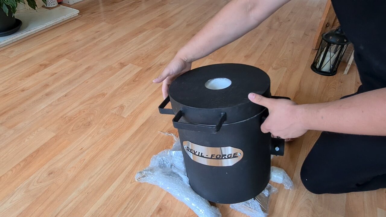 #001 - Unboxing the Devil Forge