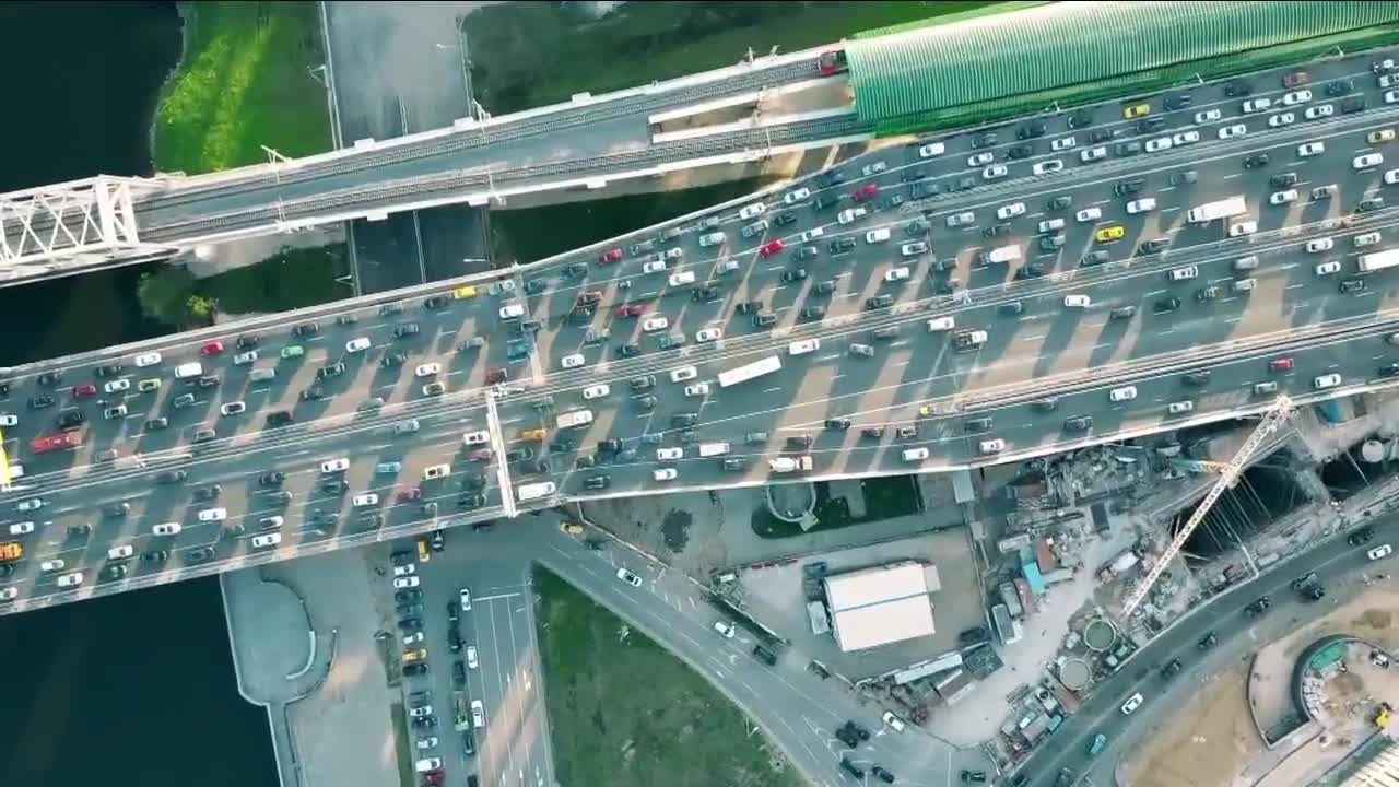 Survey suggest people are using their cars to getaway from family, break