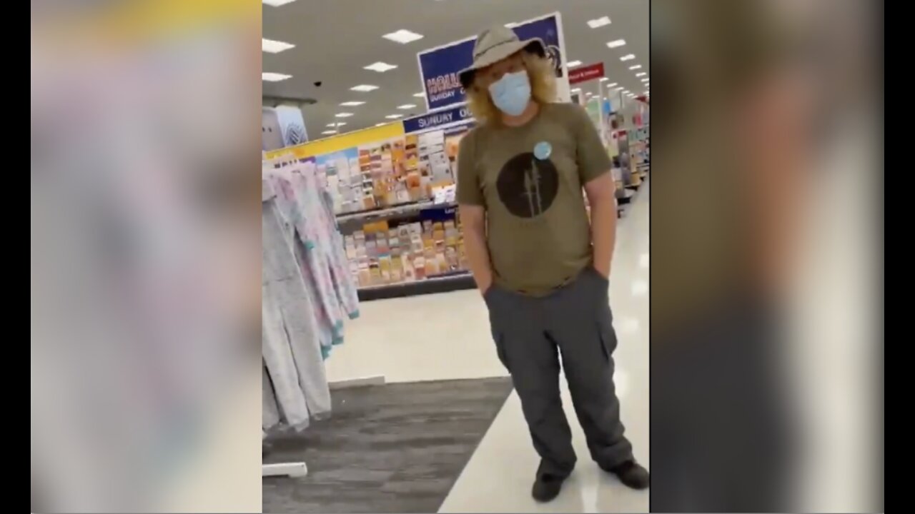 NOT OK: MASKHOLE Harrasses Woman In The Store, Other Shoppers Defend Her