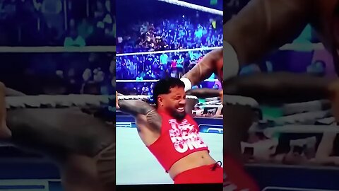 Solo traps Jey Uso