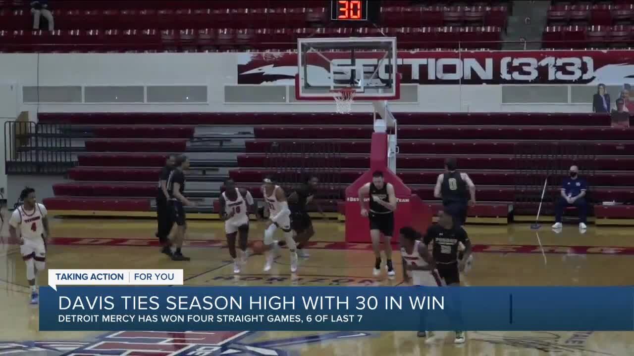Davis matches season high in Detroit Mercy win