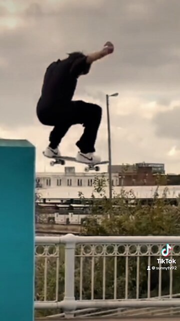 This is so awesome 🛹🚀