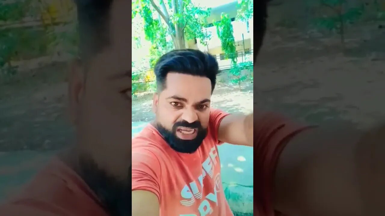 तीन साल से अंग्रेजी में फेल हो रहा हूं मैं #kapilsharmacomedy 😂 Topa Ho Ka
