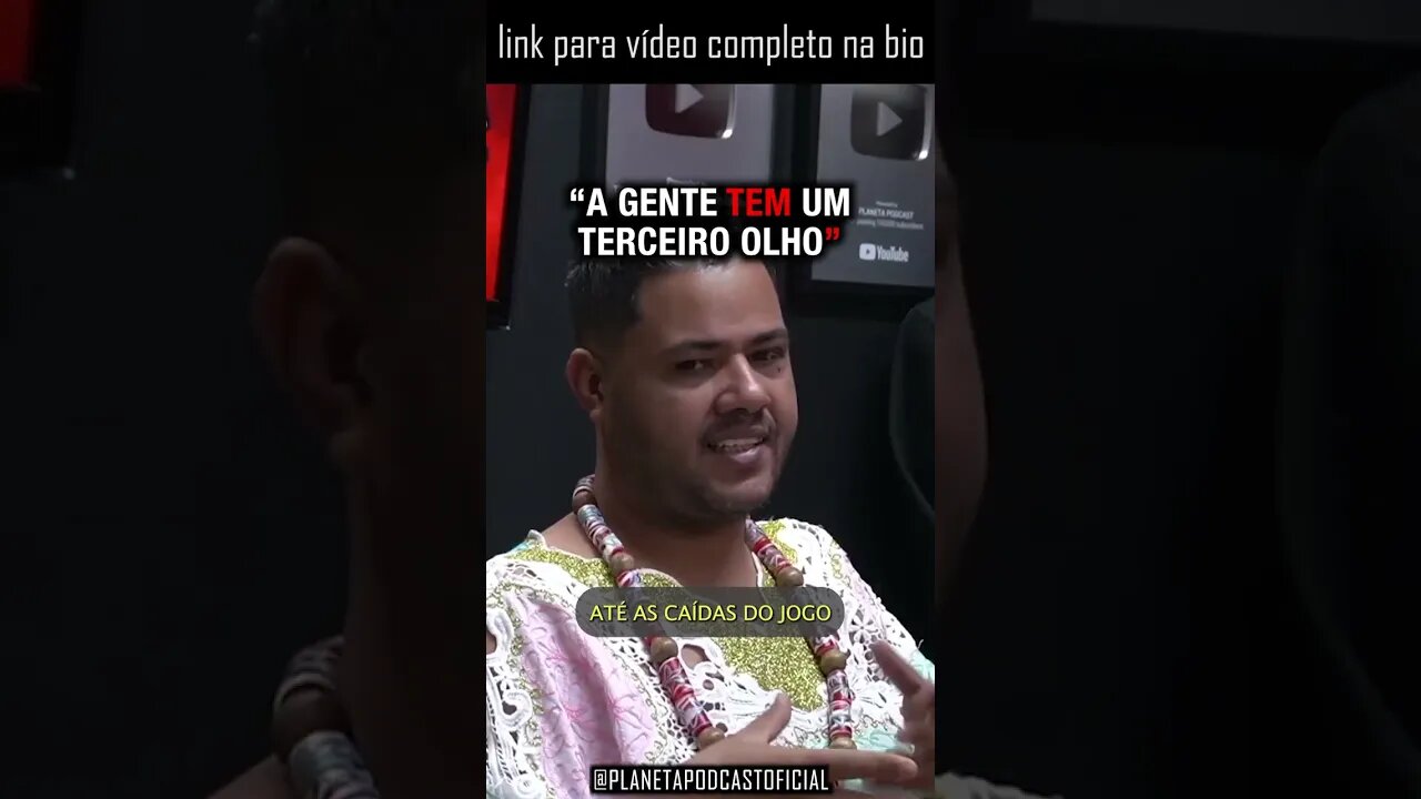 “ISSO NÃO EXISTE, UMBANDA É UMA COISA, CANDOMBLÉ É OUTRA” com Pai Lucas | Planeta Podcast #shorts