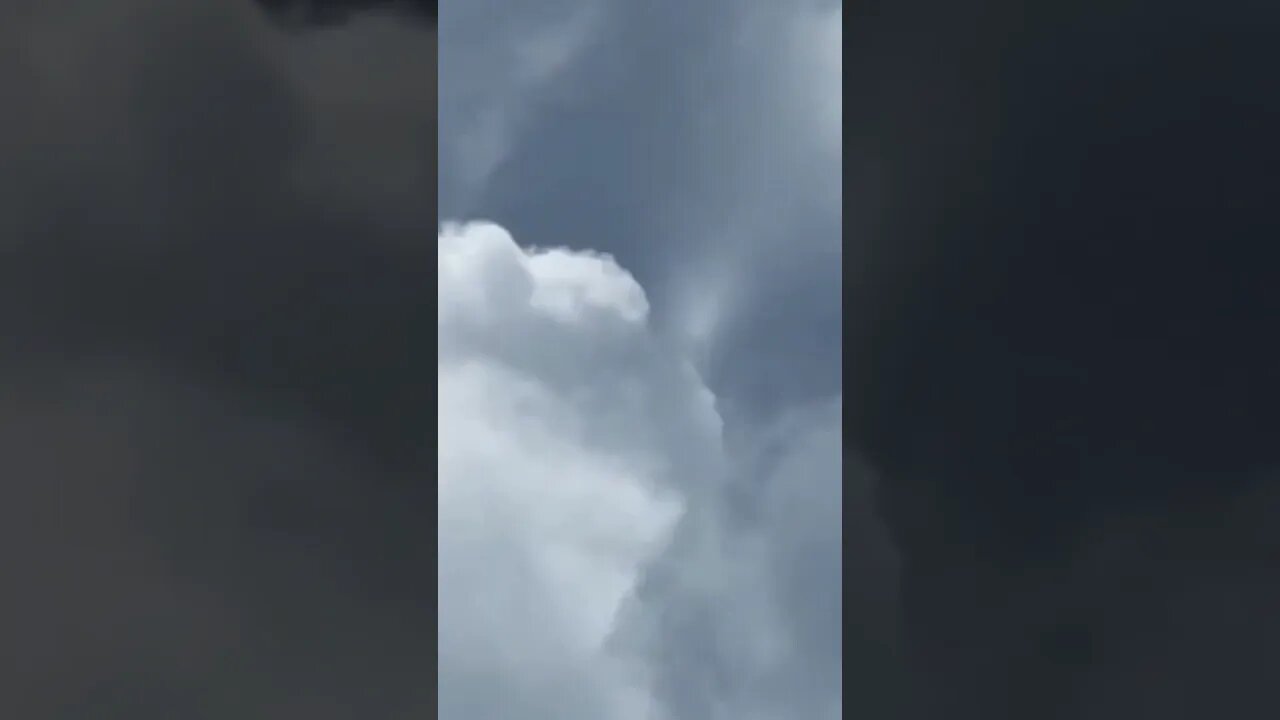Strange Lights Behind The Clouds Over Miami Beach #Strange #MiamiBeach